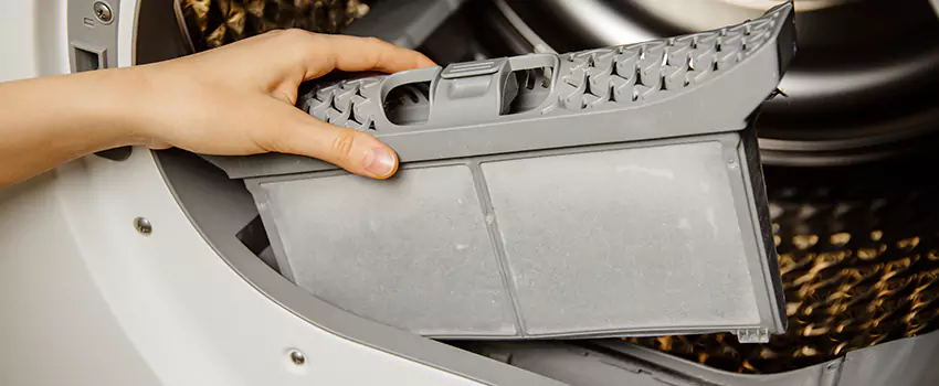 Signs Of A Clogged Dryer Lint Trap in Salem, Oregon